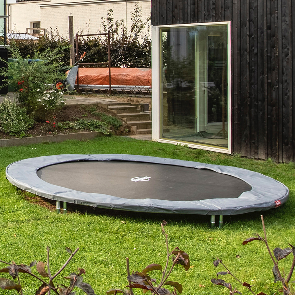 huren Mens Speels BERG Favorit Inground 380 zwart | TrampolineXL.nl